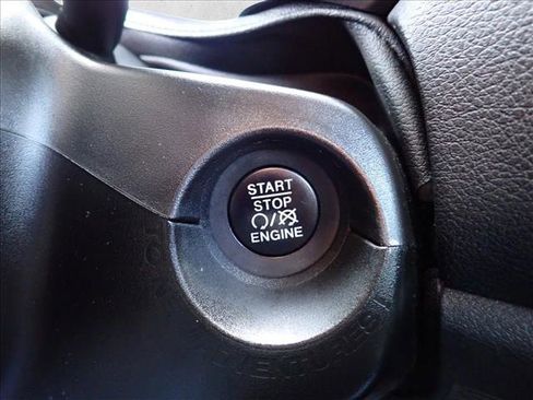 Used 2022 Jeep Renegade Altitude w/ Convenience Group image 23