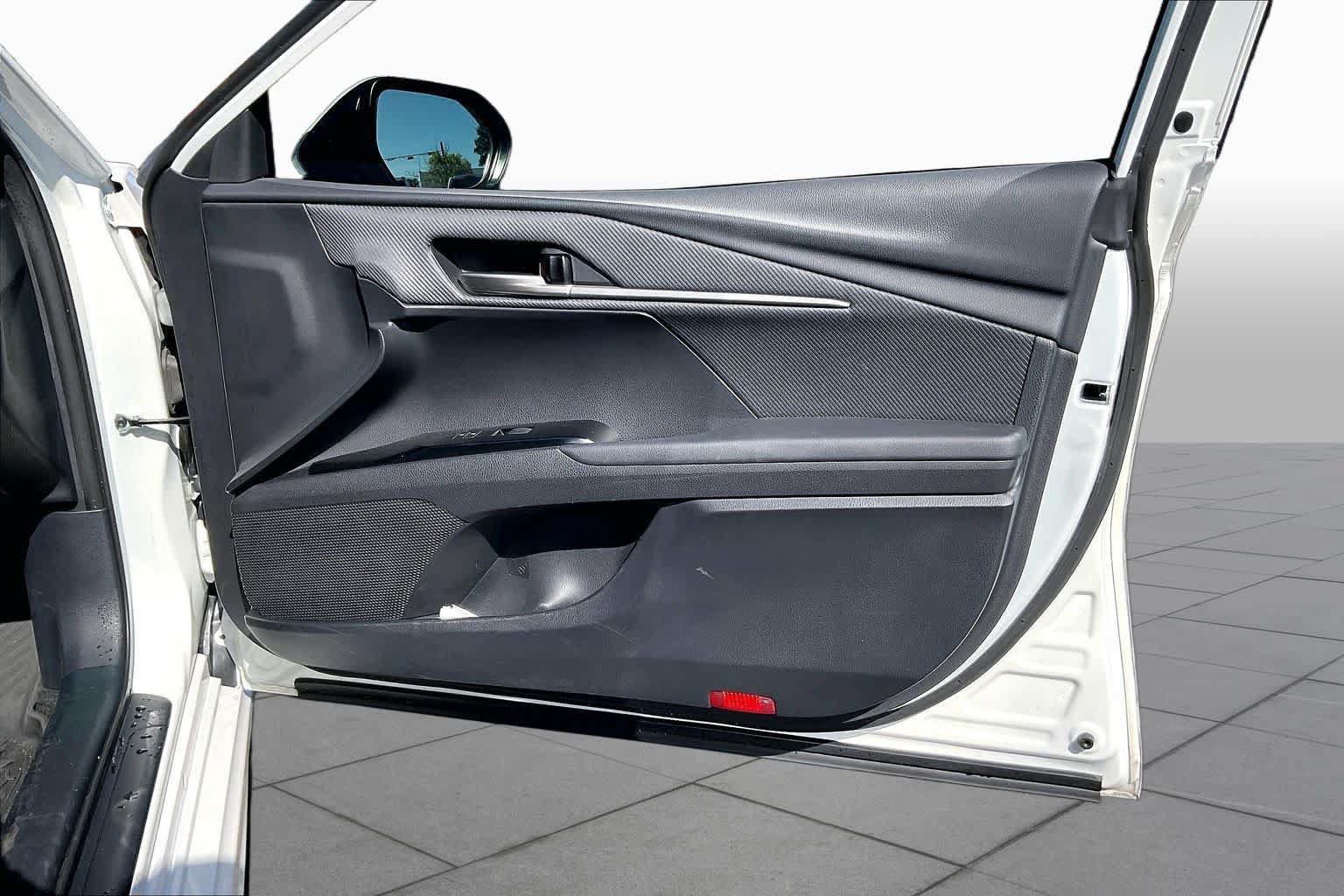 Certified 2025 Toyota Camry SE w/ Convenience Package FWD image 22
