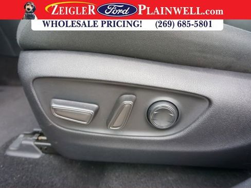 Used 2022 Toyota RAV4 XLE image 19