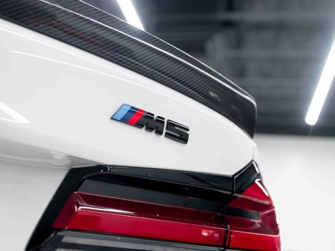 Used 2021 BMW M5 AWD/4WD image 26