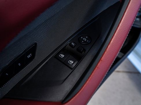 Used 2023 BMW M440i Coupe w/ Premium Package image 33