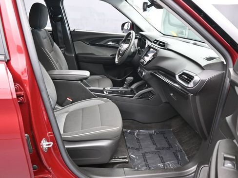 Used 2023 Chevrolet TrailBlazer LT w/ Convenience Package FWD image 39