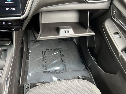 Used 2023 Chevrolet Bolt LT FWD image 34