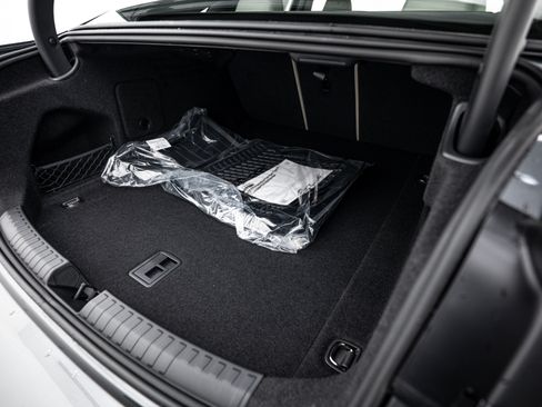 New 2026 Audi A6 Premium Plus AWD/4WD image 19