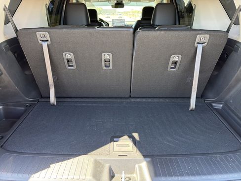 Certified 2025 Honda Pilot Elite image 20