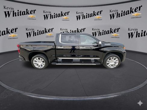 Certified 2023 Chevrolet Silverado 1500 High Country w/ High Country Premium Package AWD/4WD image 10