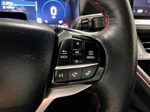 Used 2025 Ford Explorer ST-Line image 19