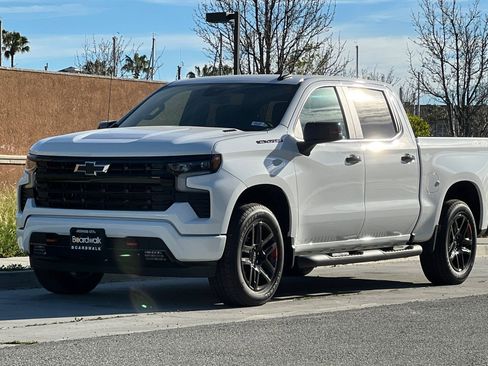 New 2026 Chevrolet Silverado 1500 RST w/ Redline Edition AWD/4WD image 8