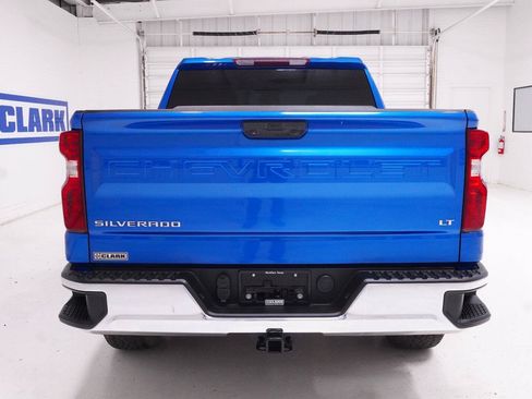 Used 2022 Chevrolet Silverado 1500 LT AWD/4WD image 26