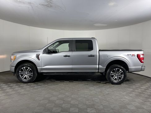 Used 2022 Ford F150 XL w/ STX Appearance Package image 3