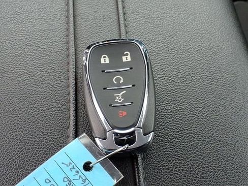 Used 2022 Chevrolet Blazer LT image 17