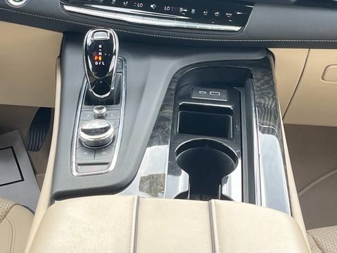 Certified 2023 Cadillac Escalade Premium Luxury AWD/4WD image 17