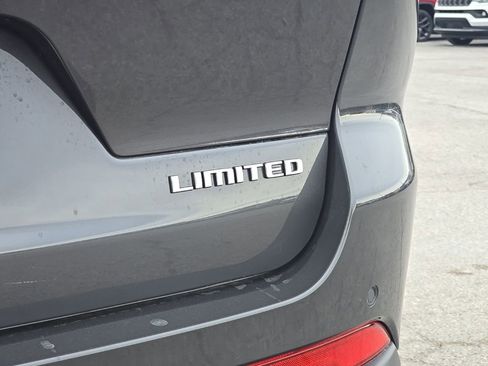 New 2026 Jeep Grand Cherokee L Limited AWD/4WD image 12