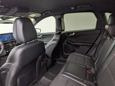 Certified 2023 Ford Escape ST-Line w/ Tech Pack #1 image 33