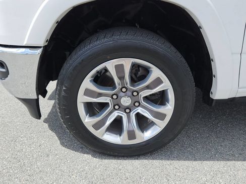 Used 2023 RAM 1500 Limited w/ Trailer Tow Group AWD/4WD image 9