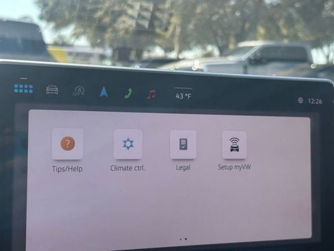 Used 2025 Volkswagen Tiguan S image 17