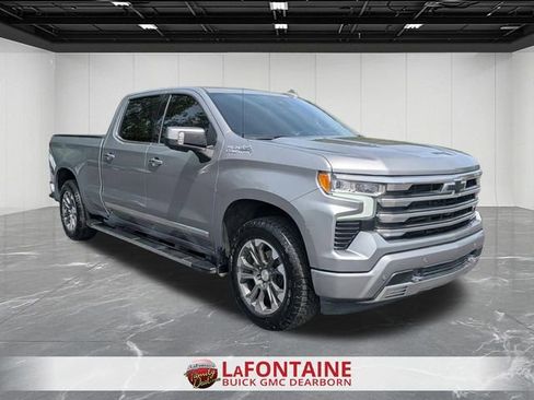 Used 2023 Chevrolet Silverado 1500 High Country w/ Technology Package AWD/4WD image 7