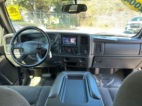 Used 2004 Chevrolet Silverado 1500 w/ Light Duty Power Package image 14