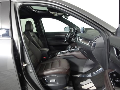 Used 2023 MAZDA CX-5 Signature image 50