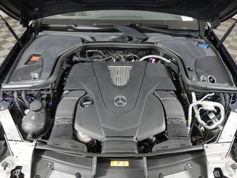 Used 2019 Mercedes-Benz E 450 4MATIC Coupe image 32
