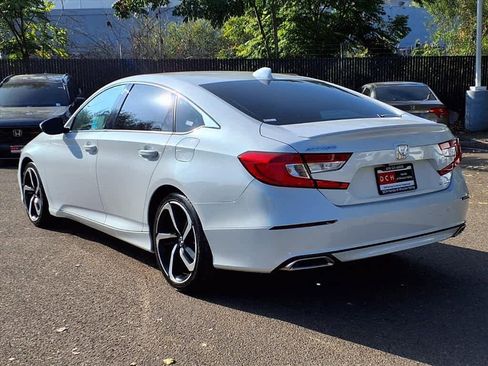 Used 2020 Honda Accord Sport image 8