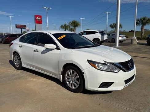 Used 2018 Nissan Altima 2.5 S w/ S Convenience Package image 7
