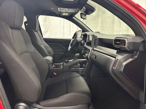 Used 2025 Toyota 4Runner SR5 image 59