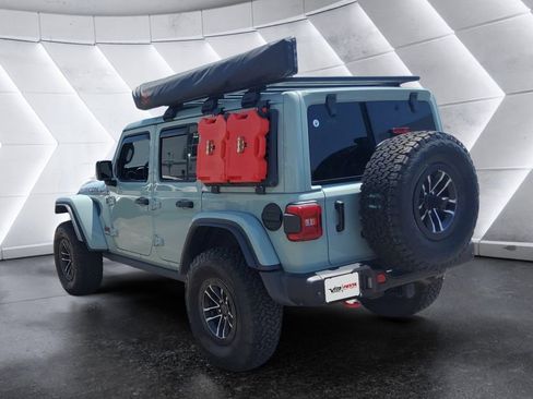 Used 2024 Jeep Wrangler Unlimited Rubicon AWD/4WD image 6