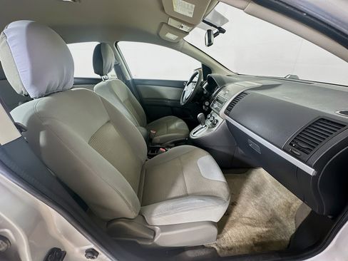 Used 2012 Nissan Sentra 2.0 SR FWD image 28
