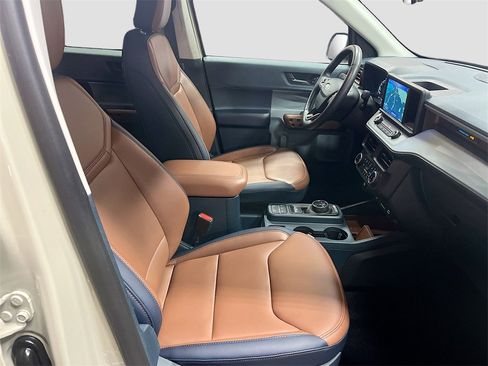 Used 2024 Ford Maverick Lariat w/ FX4 Off-Road Package image 28