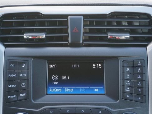 Used 2018 Ford Fusion S image 9