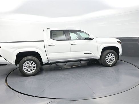 New 2026 Toyota Tacoma SR5 image 8