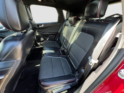 Used 2023 Ford Escape ST-Line w/ Tech Pack #1 image 11