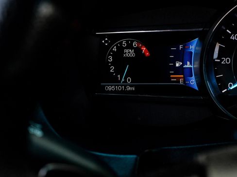 Used 2017 Ford Explorer Sport w/ Equipment Group 401A image 28