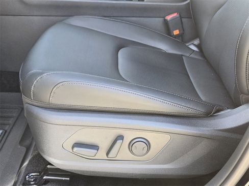 New 2026 Kia Sportage EX image 17