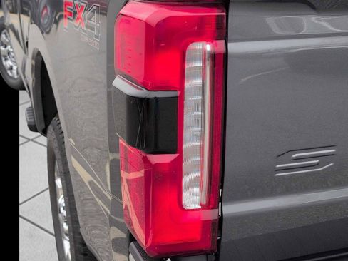 New 2026 Ford F250 Lariat w/ Lariat Ultimate Package AWD/4WD image 16