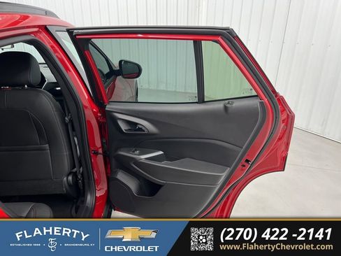 New 2026 Chevrolet Trax RS w/ Driver Confidence Package image 12