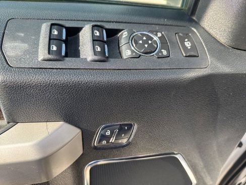 Used 2017 Ford F250 Lariat w/ Lariat Ultimate Package image 30