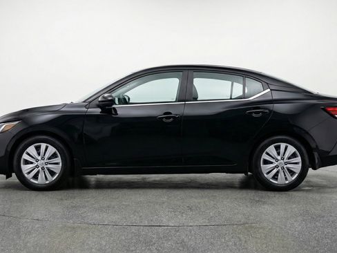 Used 2025 Nissan Sentra S FWD image 5