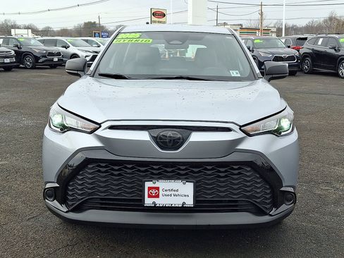 Certified 2025 Toyota Corolla Cross AWD Hybrid image 2