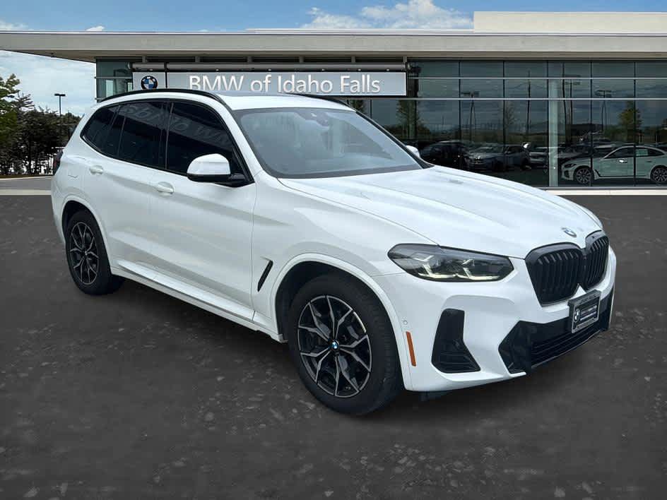 Used 2024 BMW X3 xDrive30i w/ Premium Package AWD/4WD image 1