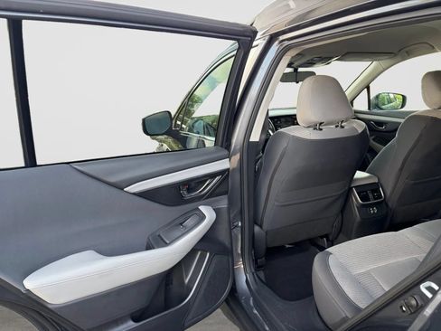 Used 2024 Subaru Outback Premium AWD/4WD image 14