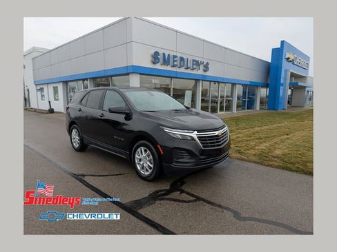 Used 2023 Chevrolet Equinox LS w/ LS Convenience Package FWD image 1