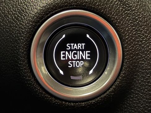 Certified 2024 Chevrolet Silverado 2500 Custom w/ Custom Value Package image 4