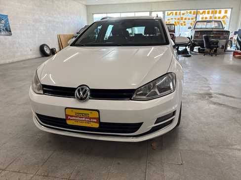 Used 2015 Volkswagen Golf TDI SE image 90