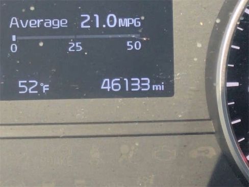 Used 2022 Kia Sportage LX image 11