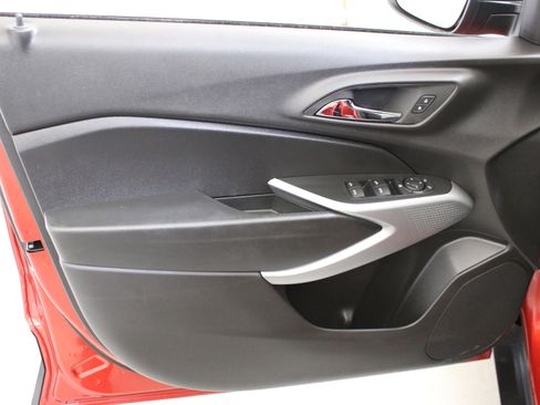 Used 2024 Chevrolet Trax RS w/ Driver Confidence Package image 22