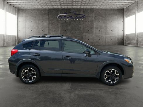 Used 2015 Subaru Crosstrek 2.0i Limited AWD/4WD image 2