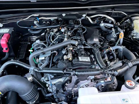 New 2025 Toyota Tacoma TRD Sport image 17