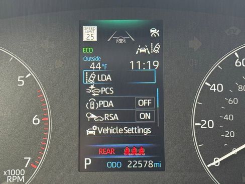 Certified 2024 Toyota Corolla LE image 31